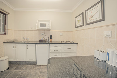 Birds of Paradise B&B in Eshowe - Self catering rooms